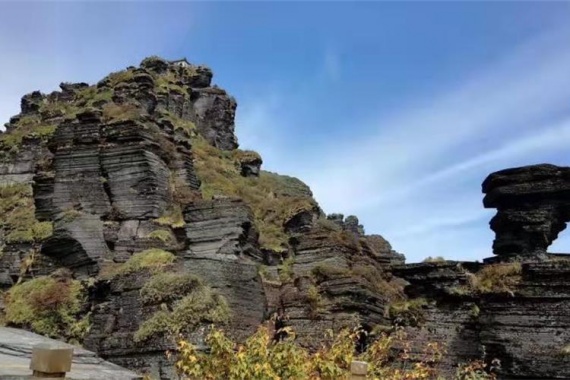 康輝旅游網(wǎng)<梵間寨敘>5-6月B線廣州出發(fā)貴州梵凈山+烏江寨+茅臺(tái)鎮(zhèn)+鎮(zhèn)遠(yuǎn)古城雙動(dòng)5天