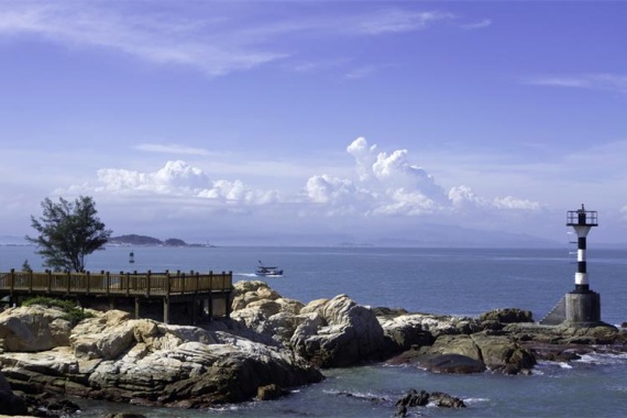 康輝旅游網(wǎng)<經(jīng)典醉美東山島>廣州往返東山島、魚骨沙洲、南門灣、魚排體驗雙動3天