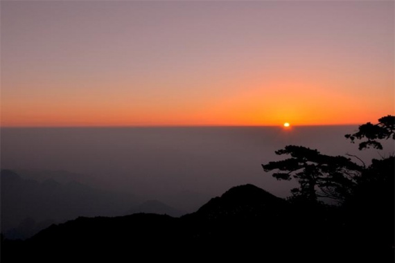 康輝旅游網(wǎng)廣州出發(fā)江西 冰雪廬山、望仙谷、三清山、婺源篁嶺、南昌滕王閣、景德鎮(zhèn)高鐵五天