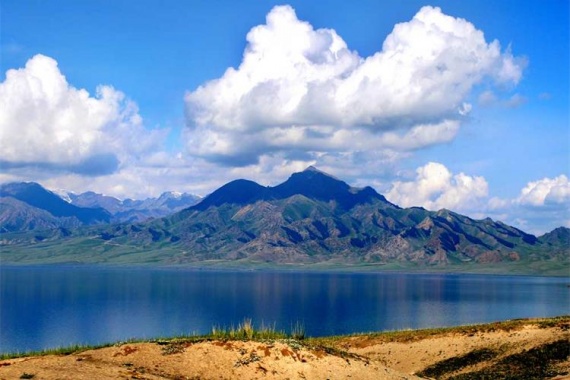 康輝旅游網(wǎng)<經(jīng)典>新疆?杏香滿伊犁CG  賽里木湖+那拉提+羅布人村寨+博斯騰湖 雙飛8天