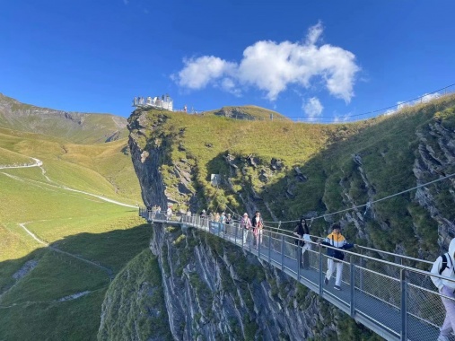 康辉旅游网<精品小团>(4人起订一家一团)湖南郴州高椅岭、瓦窑坪古村、东江湖、白廊环景区、船游东江湖、观雾栈道3天