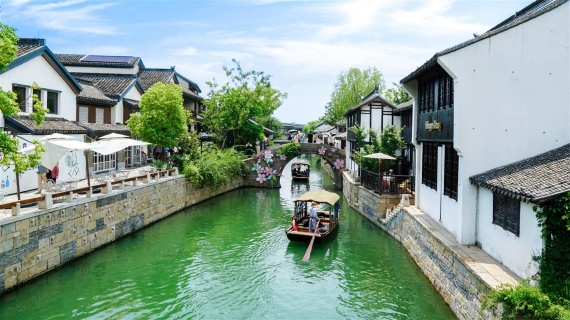 康辉旅游网WY<海屿山.头等舱>双动5天，德天瀑布+明仕田园+鱼鳞坝+靖西鹅泉+古龙山大峡谷+北海银滩+流下村+涠洲岛海钓基地公园+标志广场+鳄鱼山+天主教堂