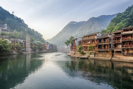 康辉旅游网GM【游不购·全景湖南】长沙 韶山 张家界 凤凰古城 双高5天