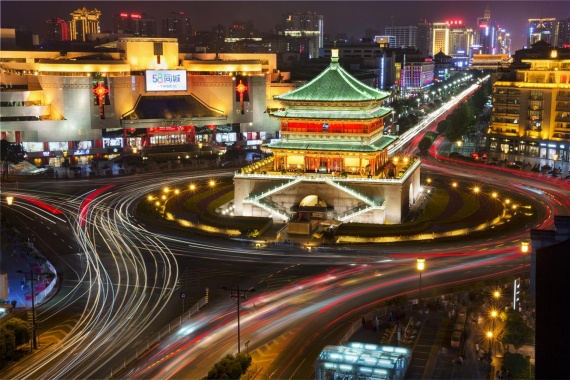 康辉旅游网<榴恋越南>XY茶古教堂|豪华五星游轮游下龙湾|升龙湾|天堂岛|首都河内| 欧洲小镇|游三十六古街.还剑湖|网红火车街|双动纯玩5天