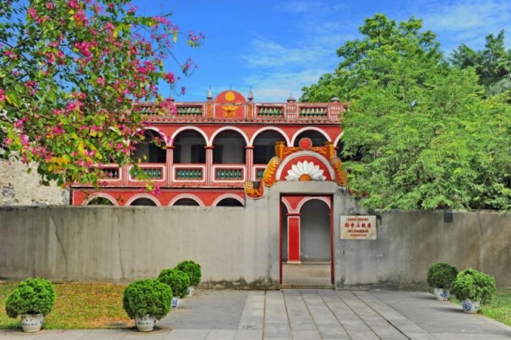 康辉旅游网<潇洒行>广州往返-摄影春日  中山&深圳 食足3餐 度假纯玩2天