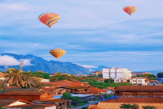 康辉旅游网【探秘老挝】万象万荣琅勃琅勃双飞6天（广州起止CZ）