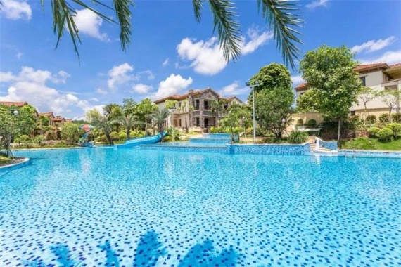 康辉旅游网【新兴.直通车】（春节专场）广州往返新兴悦天下森林秘境酒店半自助3天游