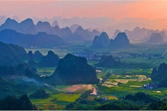 康辉旅游网【带着“蛇皮袋”出发】广州往返英西峰林走廊、芥菜节含餐1 天、每人13斤芥菜带走